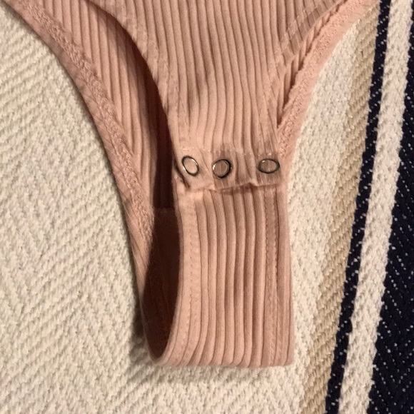 YFB Off the Shoulder ribbed bodysuit Like New - Picture 3 of 5